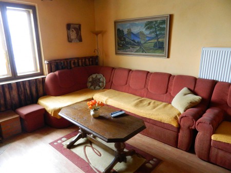 Obývacia miestnosť - prízemie